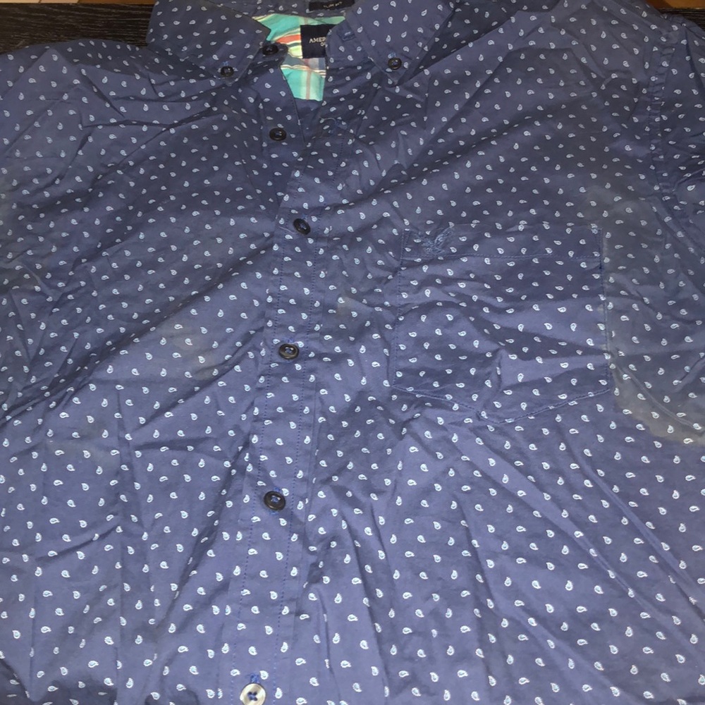 American Eagle Shirt in Large